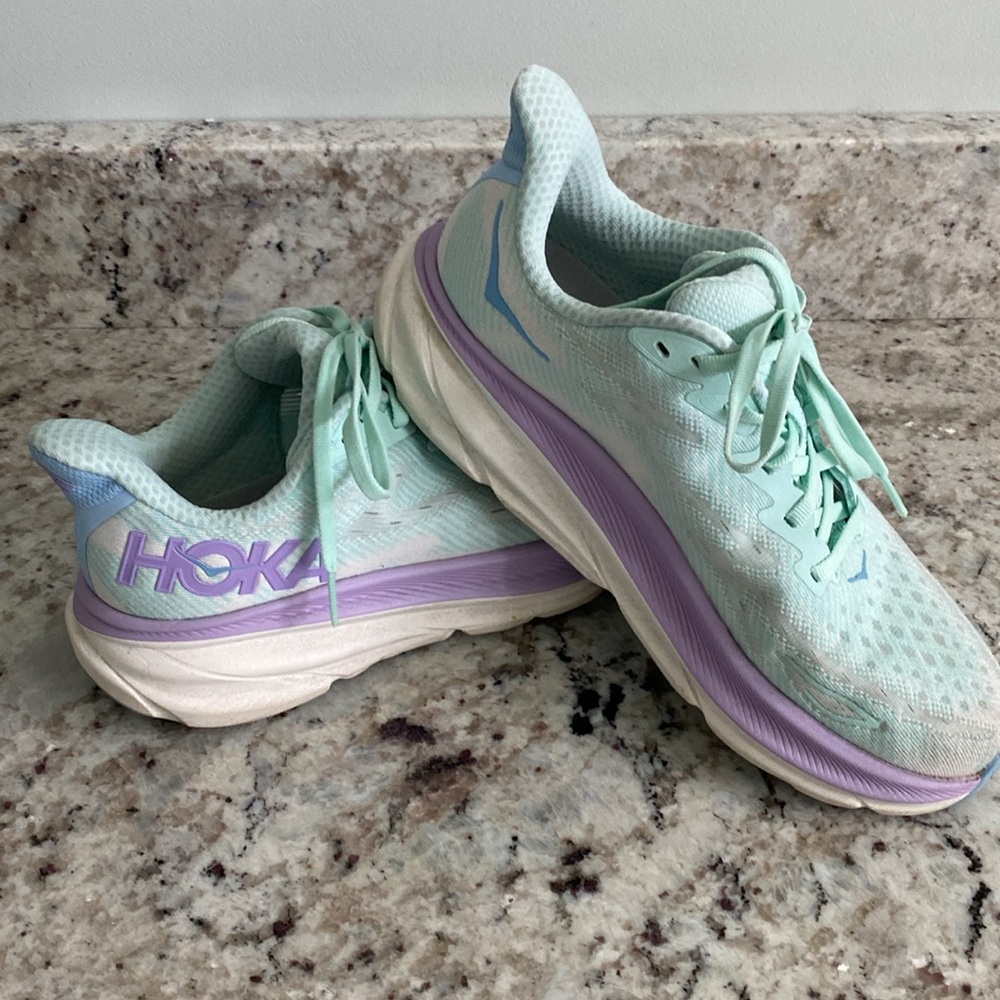 Hoka Clifton Sunlit Ocean/Lilac Mist-gently worn.